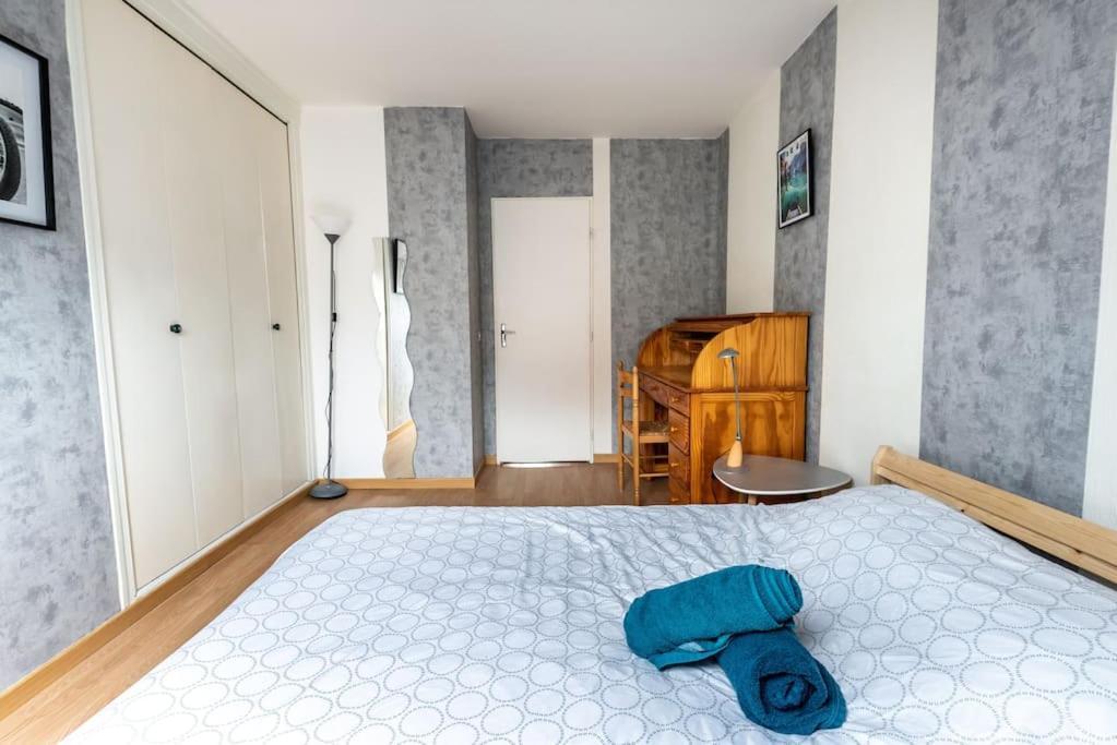 Duplex Cosy Et Contemporain Avec Parking Prive Amiens Exterior foto