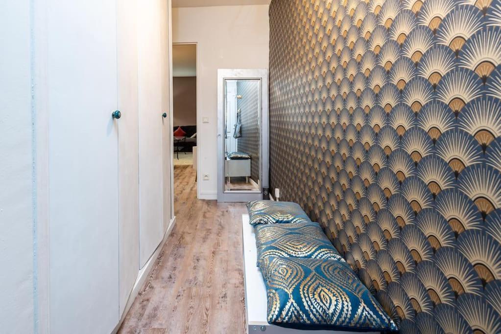 Duplex Cosy Et Contemporain Avec Parking Prive Amiens Exterior foto